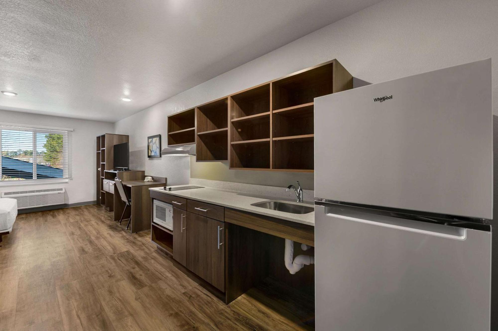 Woodspring Suites Yorktown Newport News Exterior foto